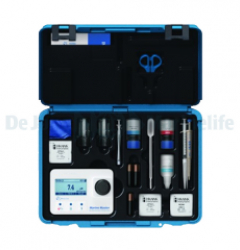 Kit with HI97105 photometer and standards in carrying case