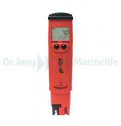 Water resistant pocket pH and temperature tester